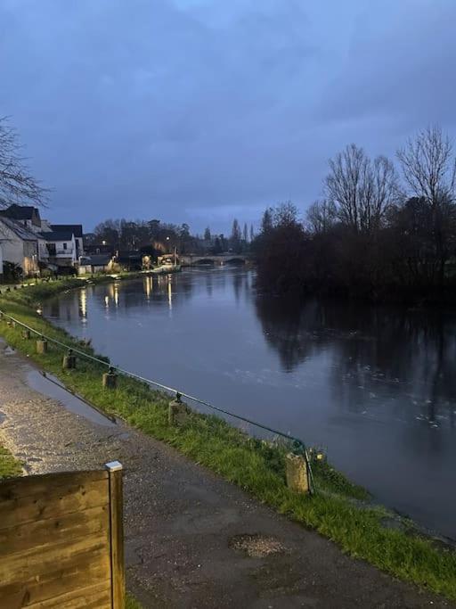 MalestroitLes Berges De L'Oust公寓 外观 照片